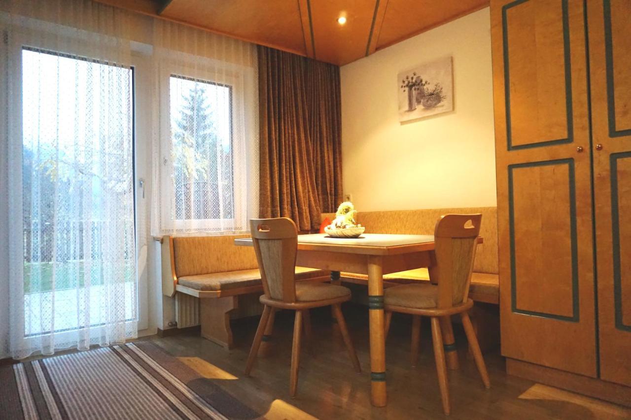 Pension Klampferer Neustift im Stubaital Exterior photo